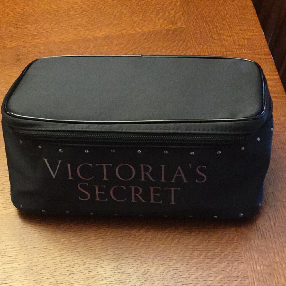 NWT Victoria’s Secret Limited Edition Cosmetic Bag